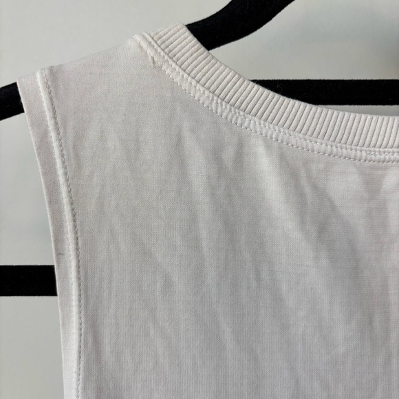 Avocado Cropped Cream Tank Top Size L/XL - Picture 7 of 7